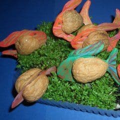 Artikelbild Nussige Fische im Kressebeet basteln