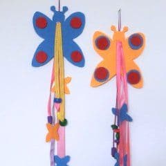Artikelbild Schmetterlings-Hängerli aus Filz und bunten Bändern basteln
