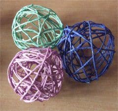Artikelbild Bunte Strippenostereier basteln