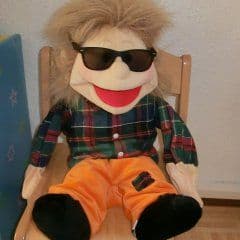 Artikelbild Brauchen Kinder Sonnenbrillen?