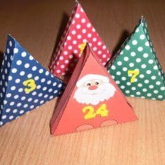 Artikelbild Adventskalender mit befüllbaren Dreiecken basteln